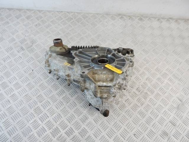 Раздаточная коробка BMW X5 E53, 2003 г., OEM 27107555295, арт. 20541953