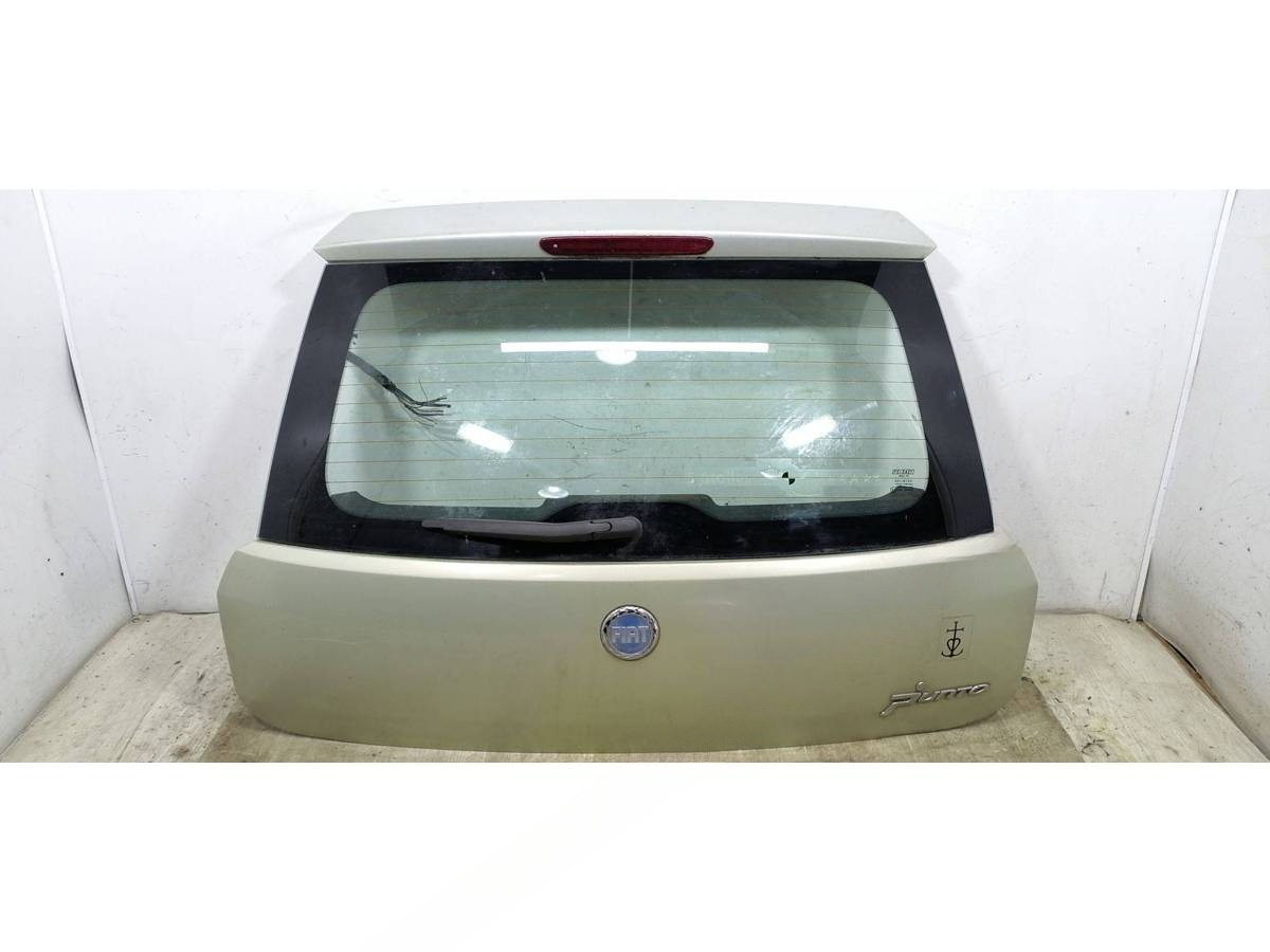Крышка багажника дверь 3-5 Fiat Grande Punto