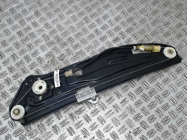 Стеклоподъемник электрический задний левый к BMW 7 E65/E66, 2001 г.