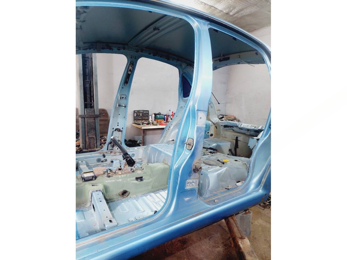 Стойка кузовная центральная левая к Citroen C3, 2005 г.