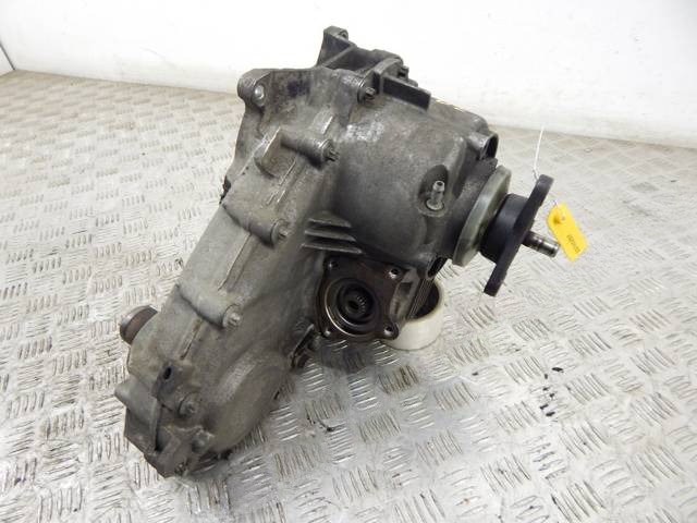 Раздаточная коробка BMW X5 E53, 2004 г., OEM 27107526279, арт. 23745257
