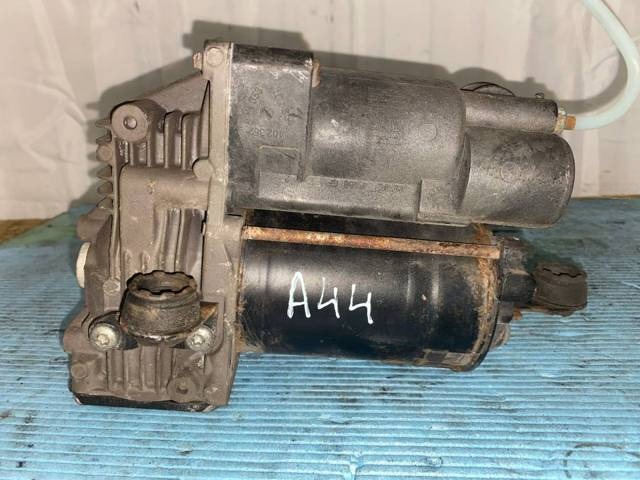 Компрессор пневмоподвески Mercedes R W251 ( — )