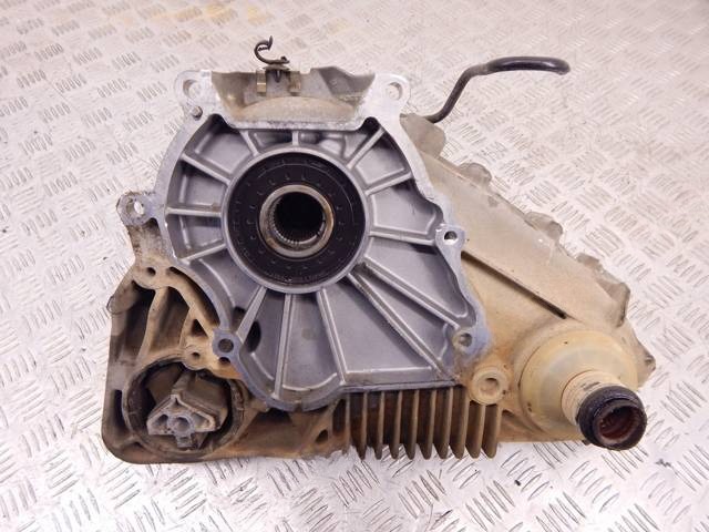 Раздаточная коробка BMW X5 E70, 2008 г., OEM 27107574777, арт. 25245873