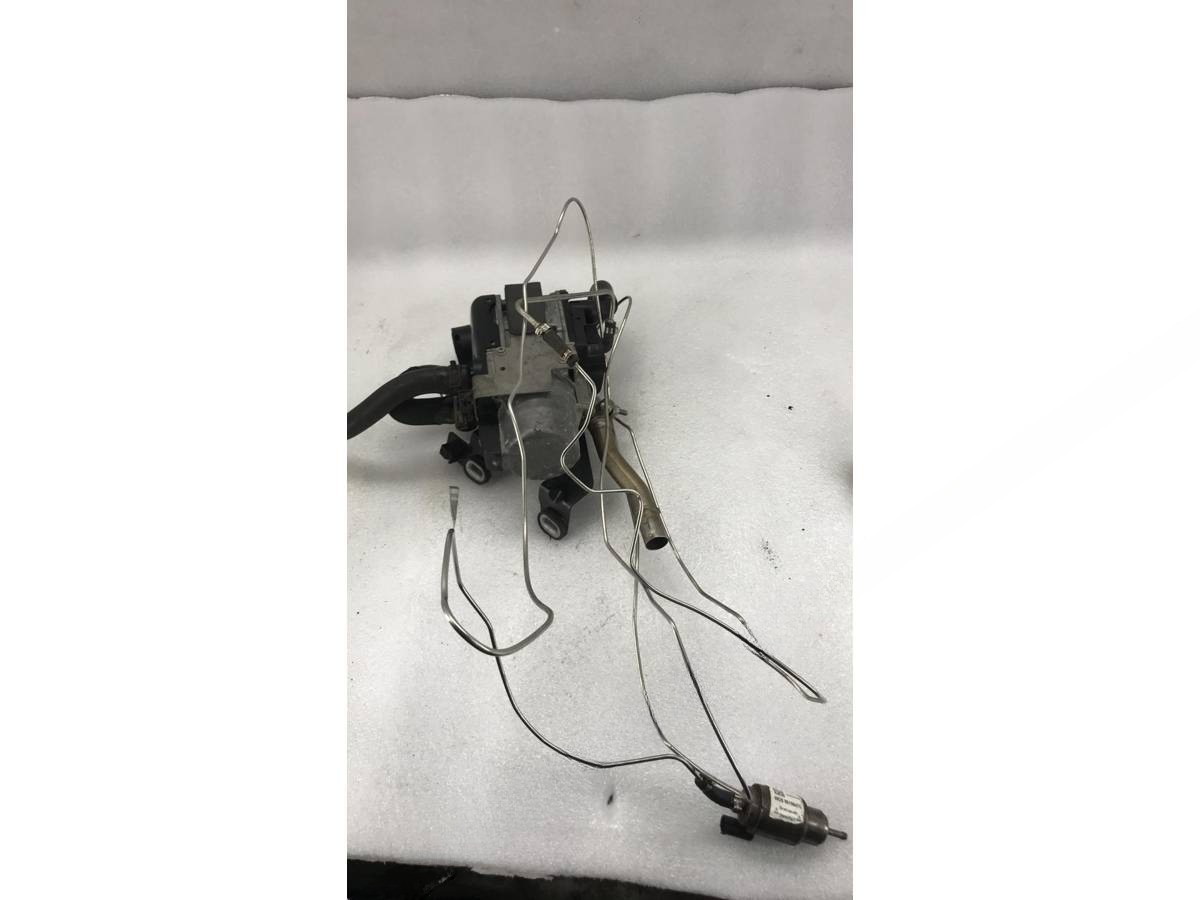Автономный отопитель Mercedes GLE W166, 2017 г., OEM A1665002600, арт. 29646