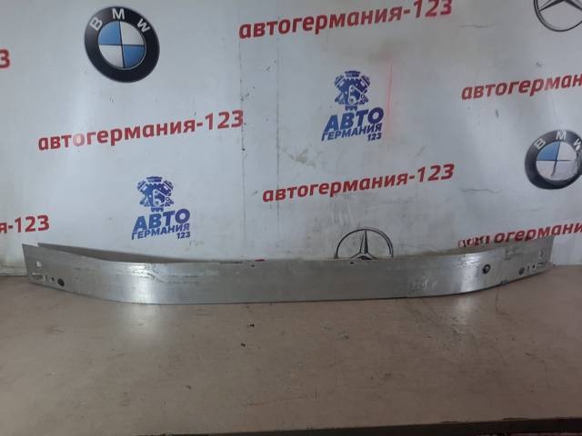 Усилитель бампера переднего Volkswagen Transporter