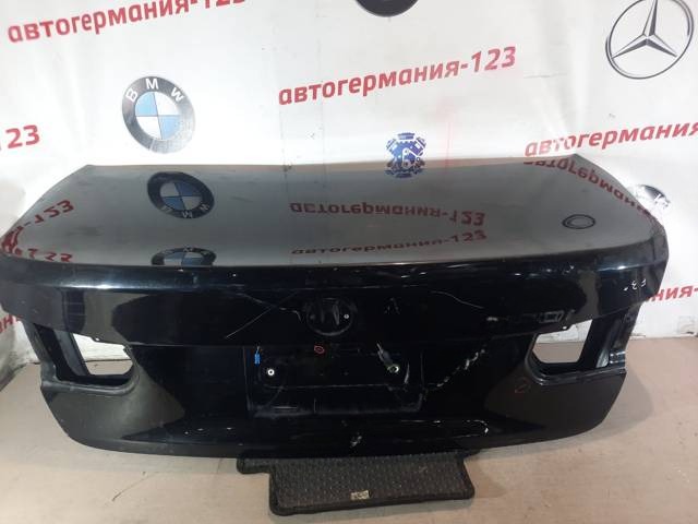 Крышка багажника дверь 3-5 Volkswagen Passat F34