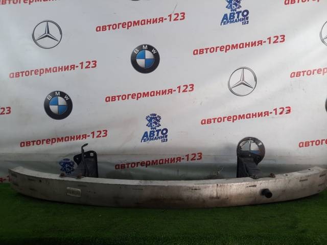 Усилитель бампера переднего Volkswagen Golf X164