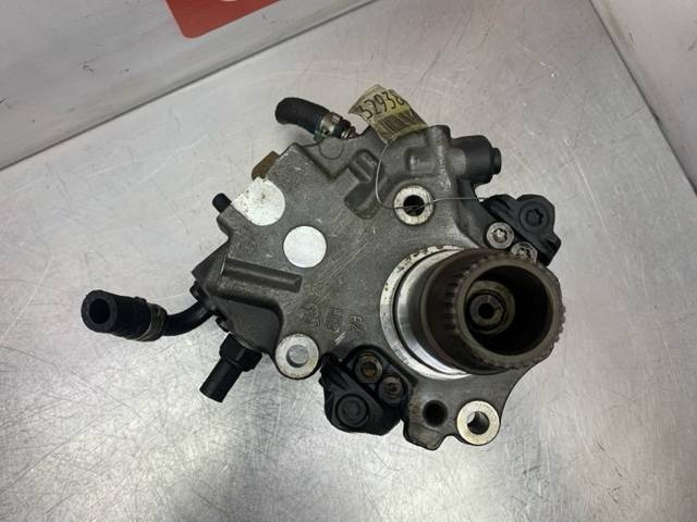 ТНВД Mercedes C W205, 2016 г., OEM A6510703301, арт. 32938, фото 2
