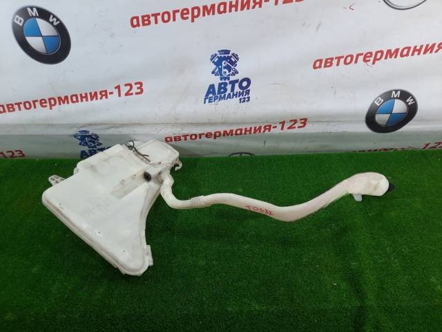 Бачок омывателя Volkswagen Passat F07, 2011 г