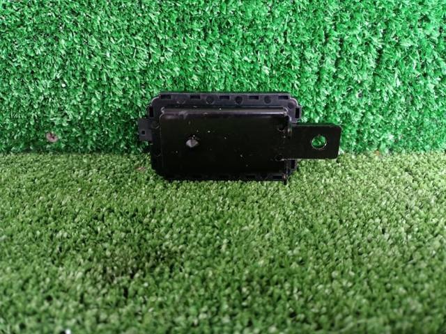 Блок управления BMW X5 F15, 2015 г., OEM 6806871, арт. 36251, фото 2