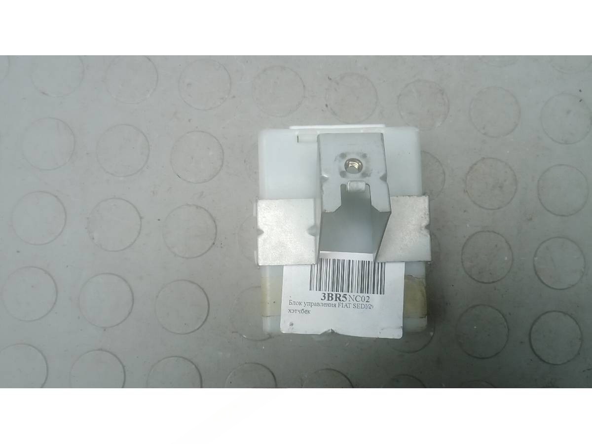 Блок управления Fiat Sedici, 2006 г., OEM 3717179J00, арт. 3BR05NC02, фото 2