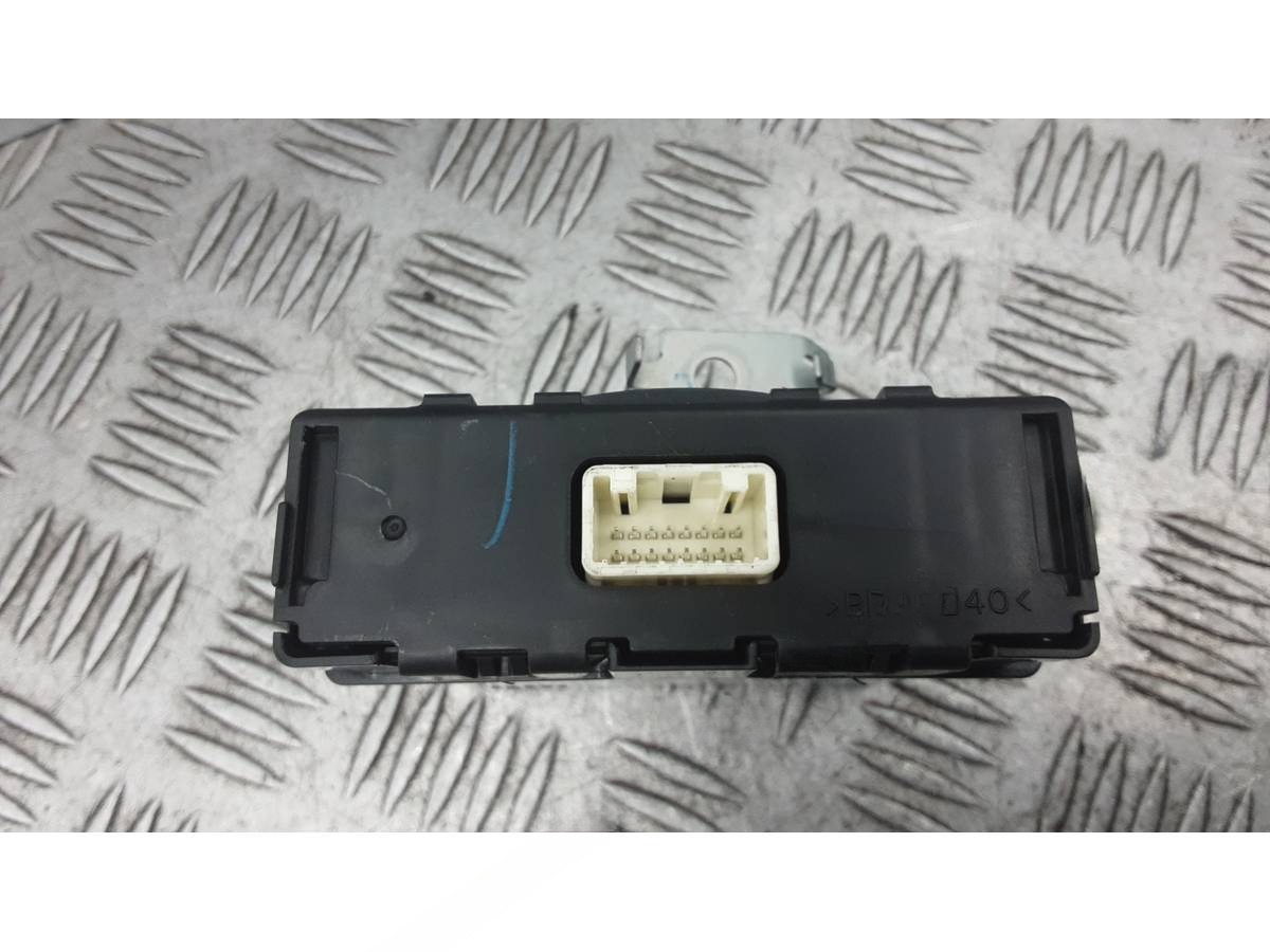 Блок управления Nissan Leaf ZE0, 2012 г., OEM 274473nk0a, арт. 3DN04NC05