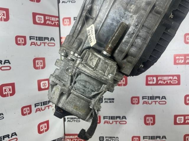 Раздаточная коробка Mercedes C W205, 2018 г., OEM A7252800100, арт. 40465, фото 3