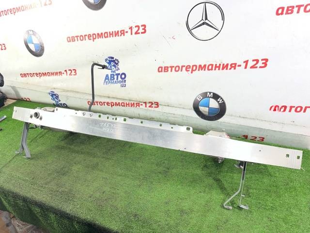 Усилитель бампера переднего Audi 100 W212, 2013 г