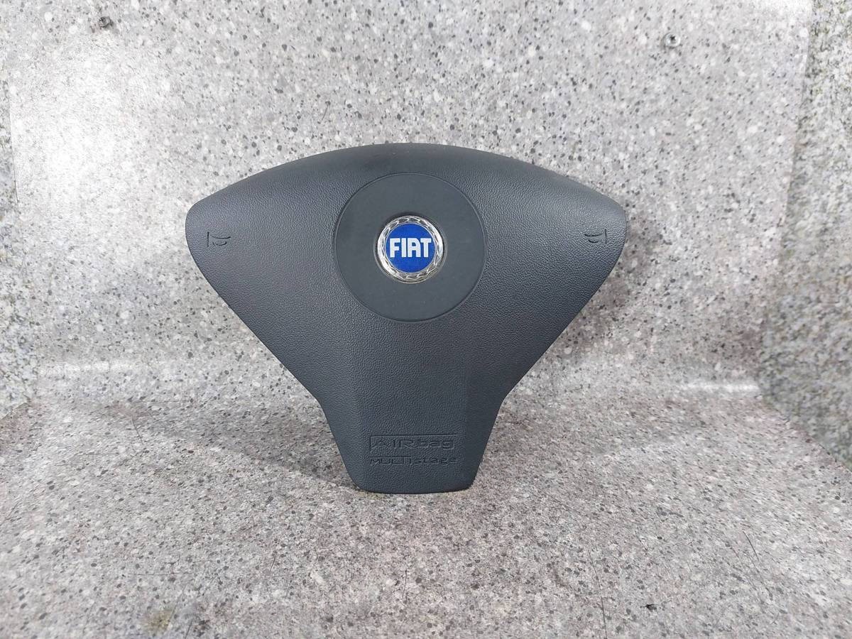 Подушка безопасности водителя Fiat Stilo, 2003 г