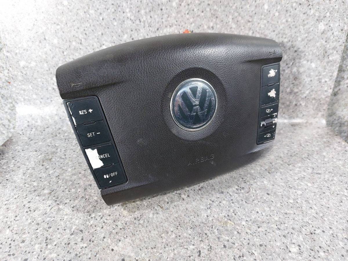 Подушка SRS водителя Volkswagen Touareg, 2005 г