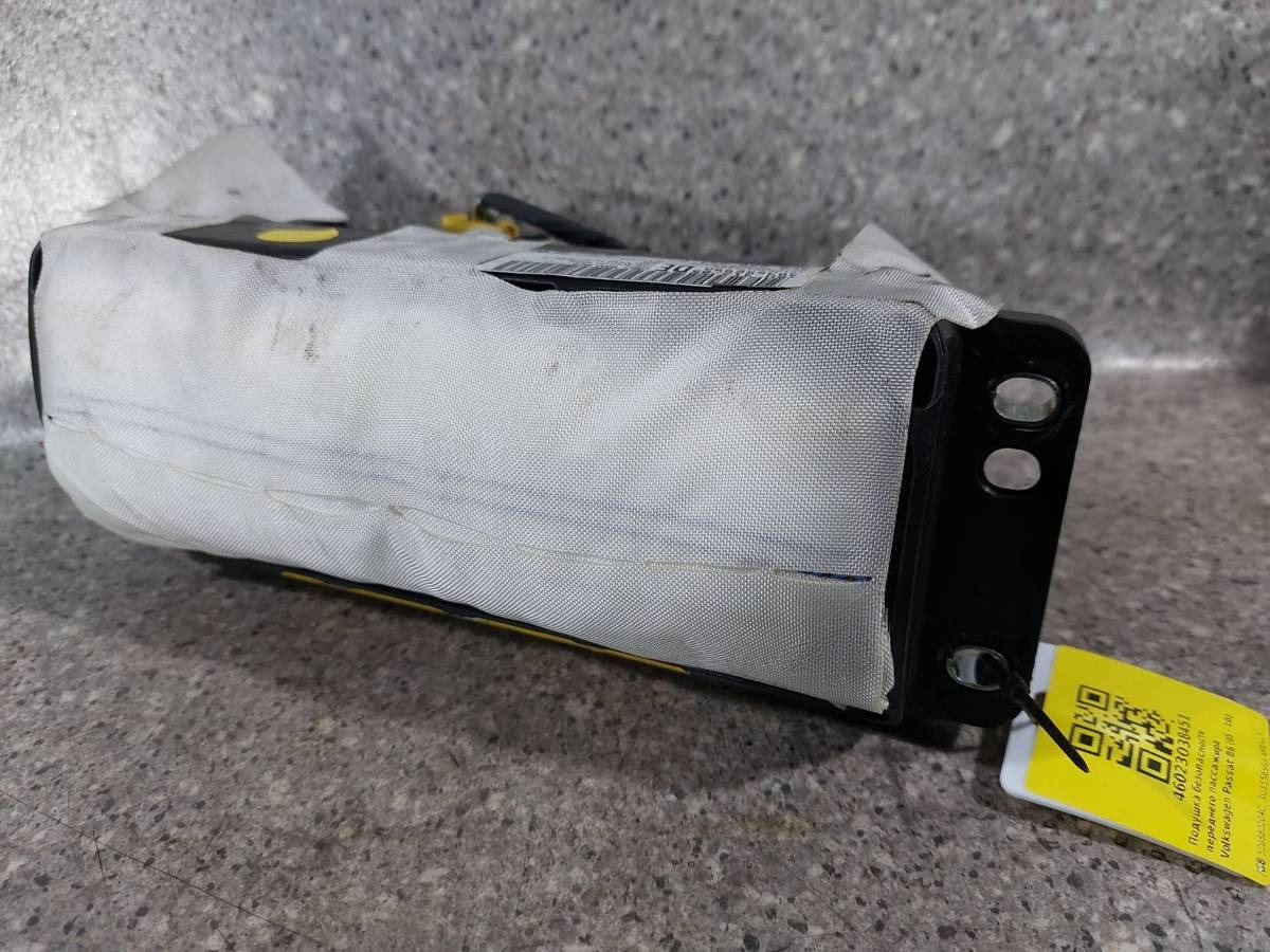 Подушка SRS пассажира Volkswagen Passat, 2008 г