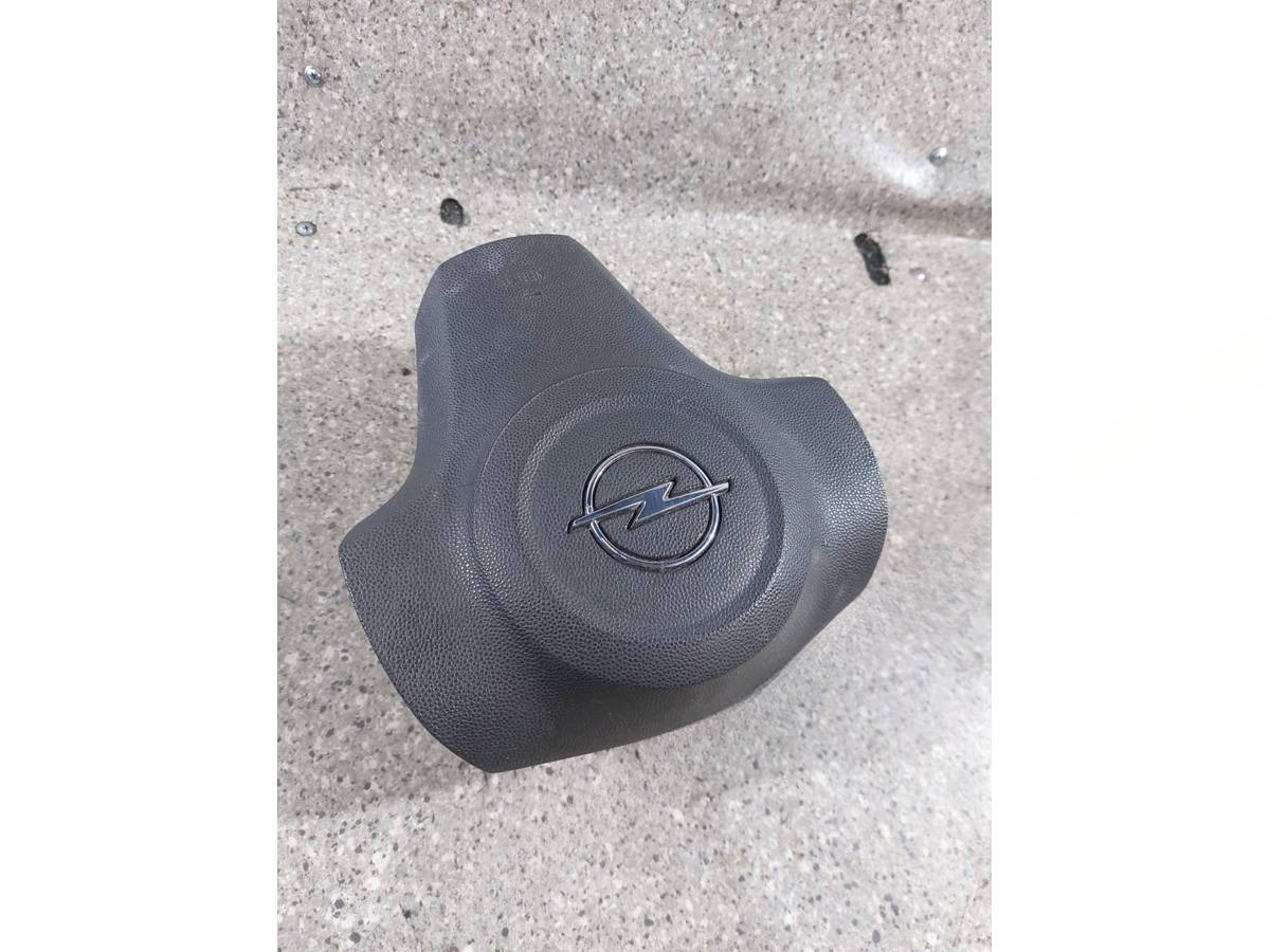 Подушка безопасности водителя Opel Corsa, 2008 г