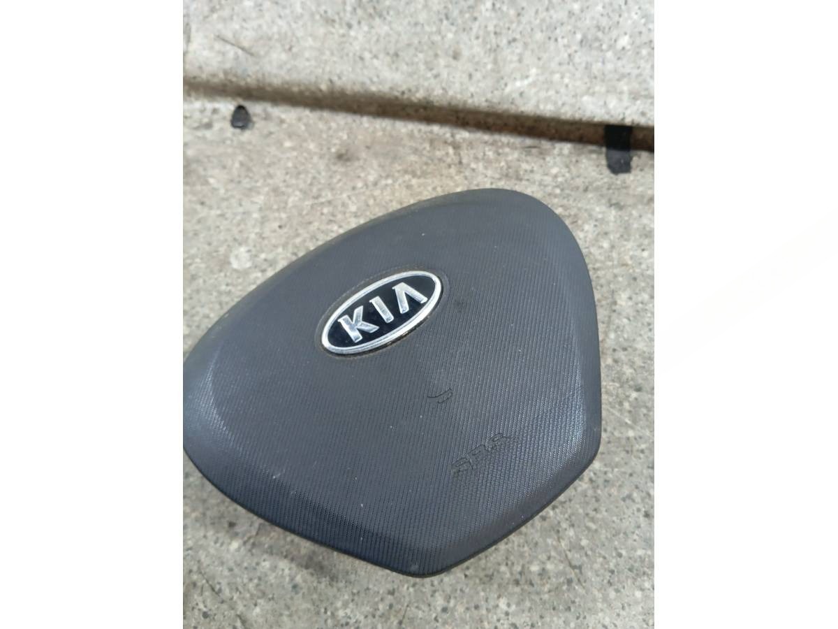 Подушка безопасности водителя Kia Ceed, 2009 г