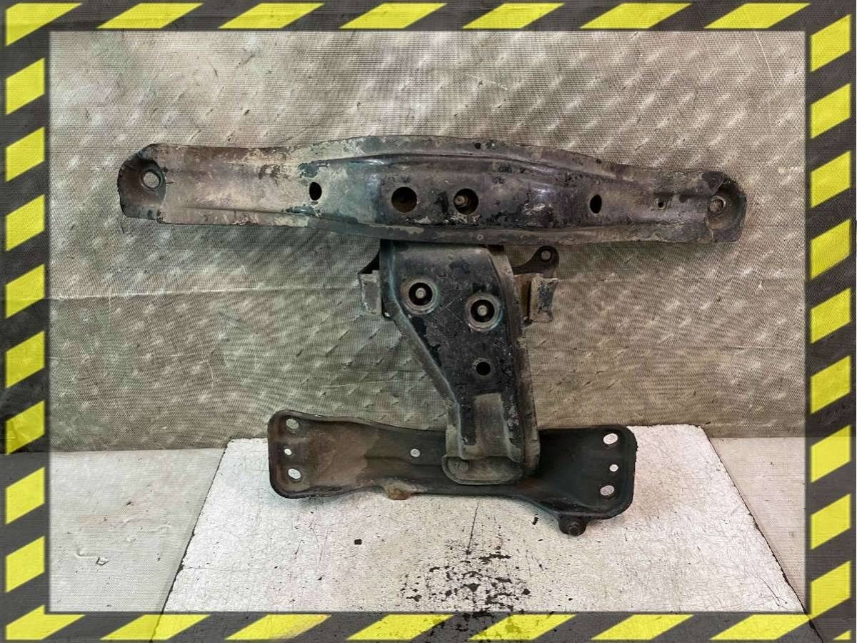 Балка подвески передняя (подрамник) Subaru Impreza, 2001 г., арт. 47623179, фото 2
