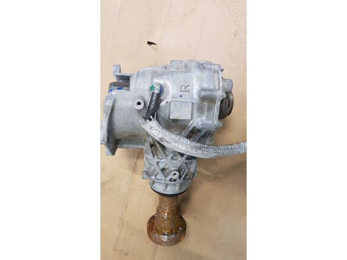 Раздаточная коробка Ford Fusion, 2018 г., OEM CV617L486MG, арт. 48160620