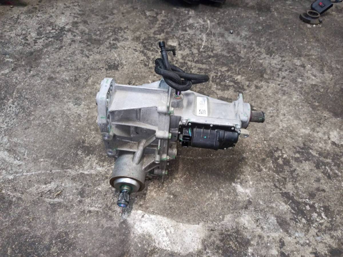 Раздаточная коробка Chevrolet Equinox, 2018 г., OEM 84332857, арт. 48165710