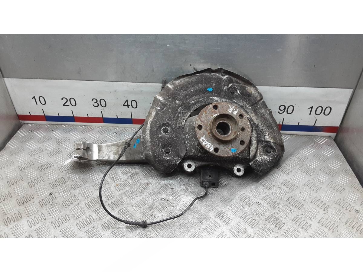 Ступица передняя правая BMW F01/F02 F01, 2009 г