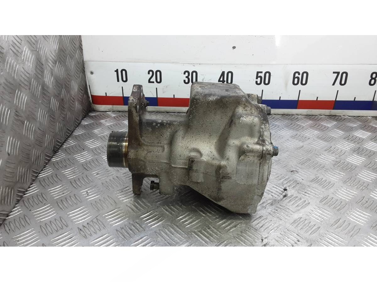 Раздаточная коробка Volvo XC90, 2006 г., OEM 30700016, арт. 4OR11UP01, фото 2