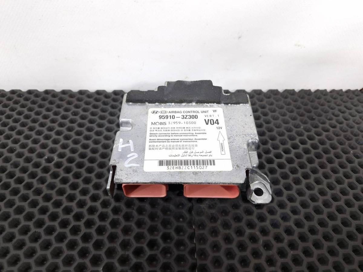 Блок управления Hyundai i40, 2011 г., OEM 959103Z300, арт. 51775, фото 2