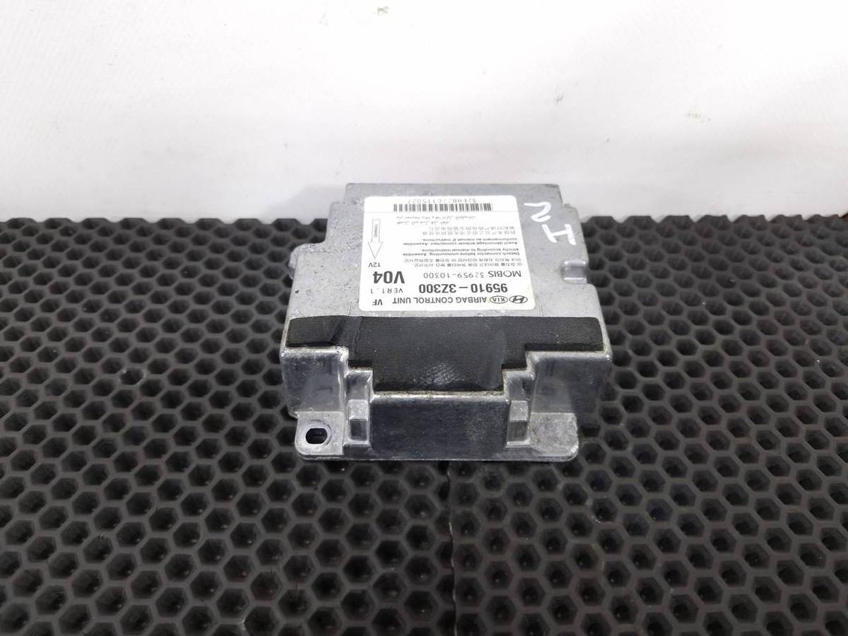 Блок управления Hyundai i40, 2011 г., OEM 959103Z300, арт. 51775, фото 5
