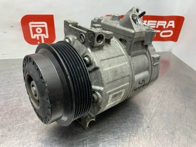 Компрессор кондиционера Mercedes C W204, 2010 г