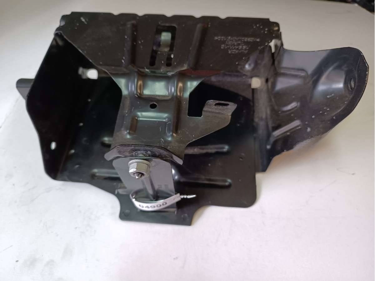 Аккумуляторный ящик АКБ BMW G30/G31, 2020 г