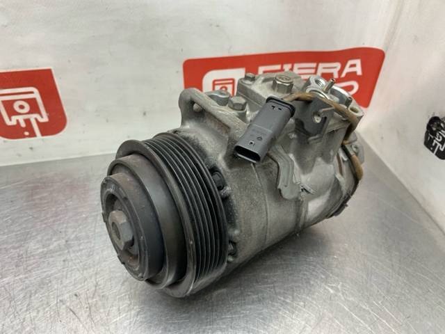 Компрессор кондиционера Mercedes C W204, 2010 г