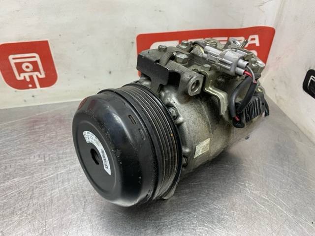 Компрессор кондиционера Mercedes C W204, 2011 г