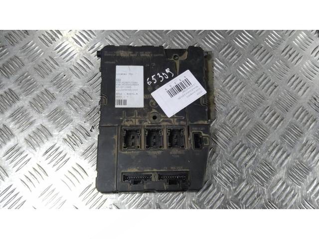 Блок комфорта Renault Scenic, 2005 г., OEM 8200525384, арт. 65309