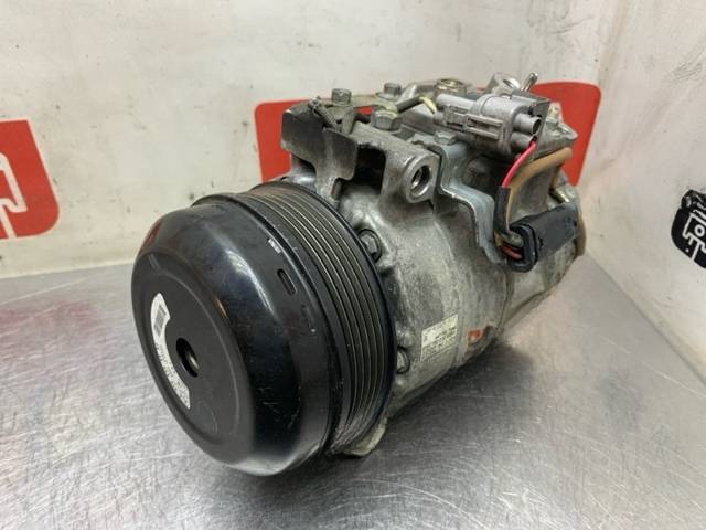 Компрессор кондиционера Mercedes C W204, 2013 г
