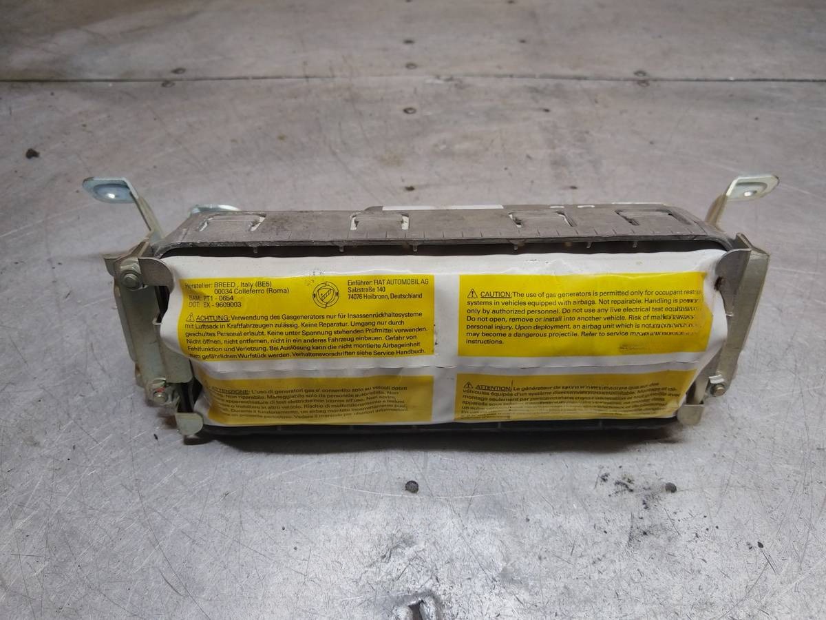Подушка SRS пассажира Alfa Romeo 147, 2004 г