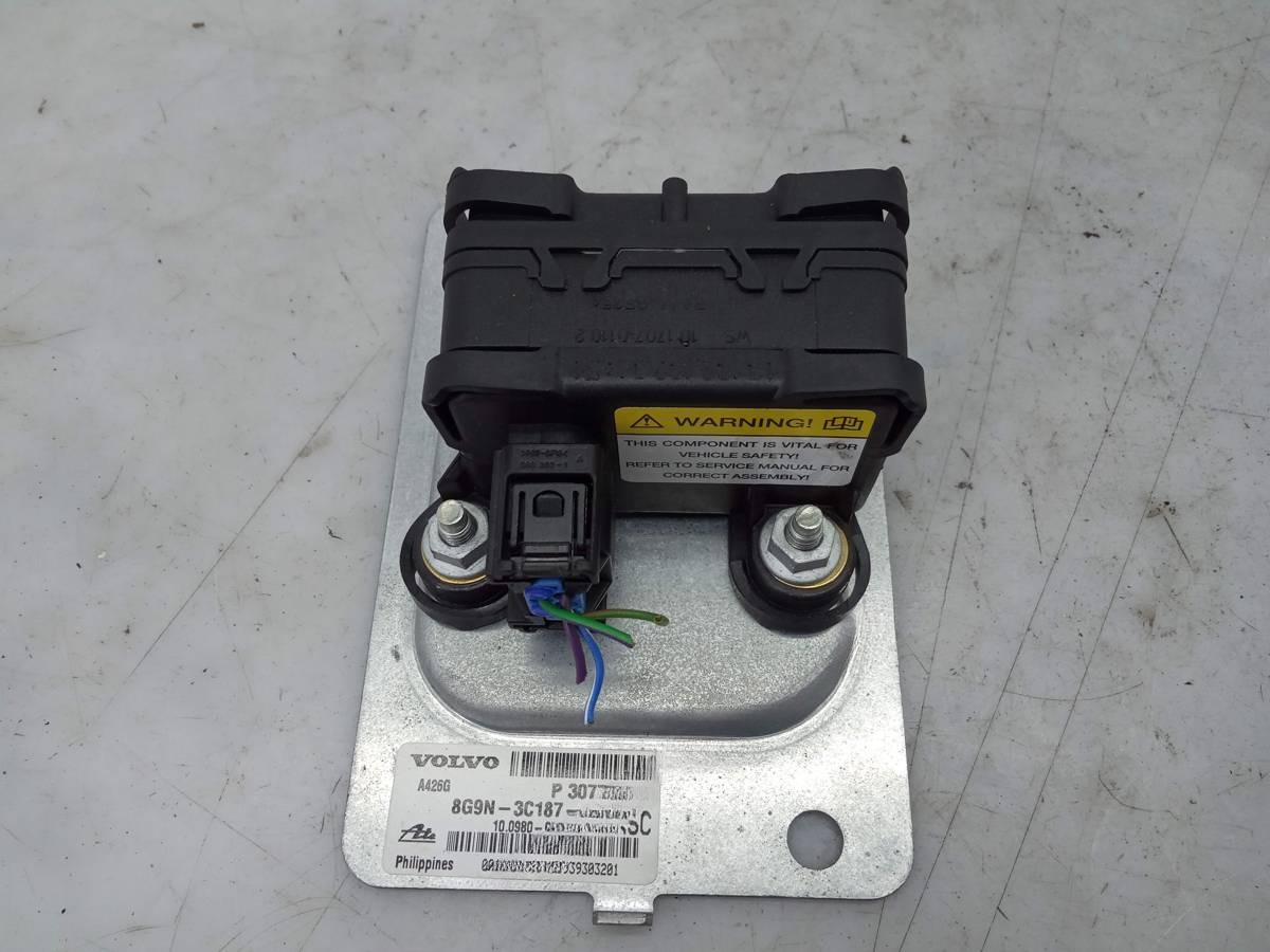 Блок управления Volvo XC60, 2012 г., OEM 30773206, арт. 68F03NC01
