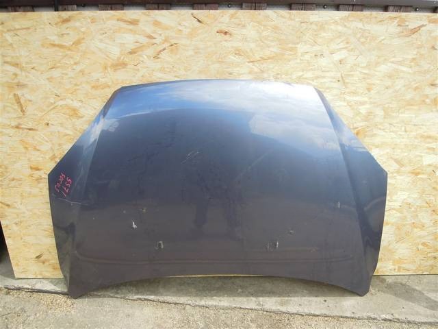 Капот Volkswagen Passat, 2005 г
