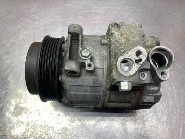 Компрессор кондиционера Mercedes C W204, 2011 г