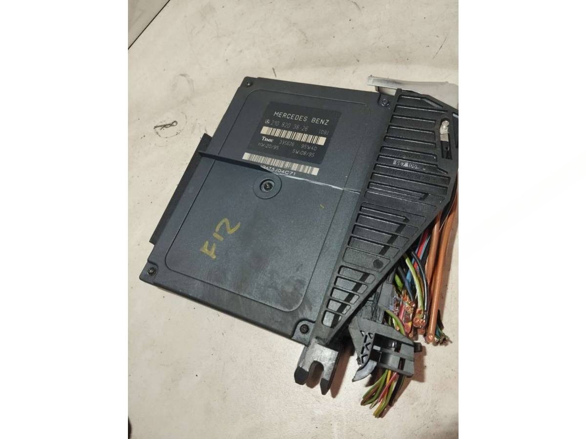 Блок комфорта Mercedes E W210, 1998 г., арт. 83115582