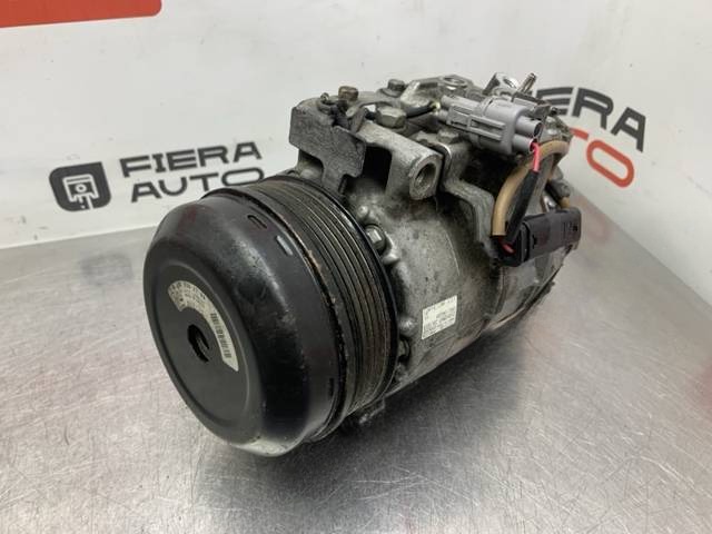 Компрессор кондиционера Mercedes C W204, 2013 г