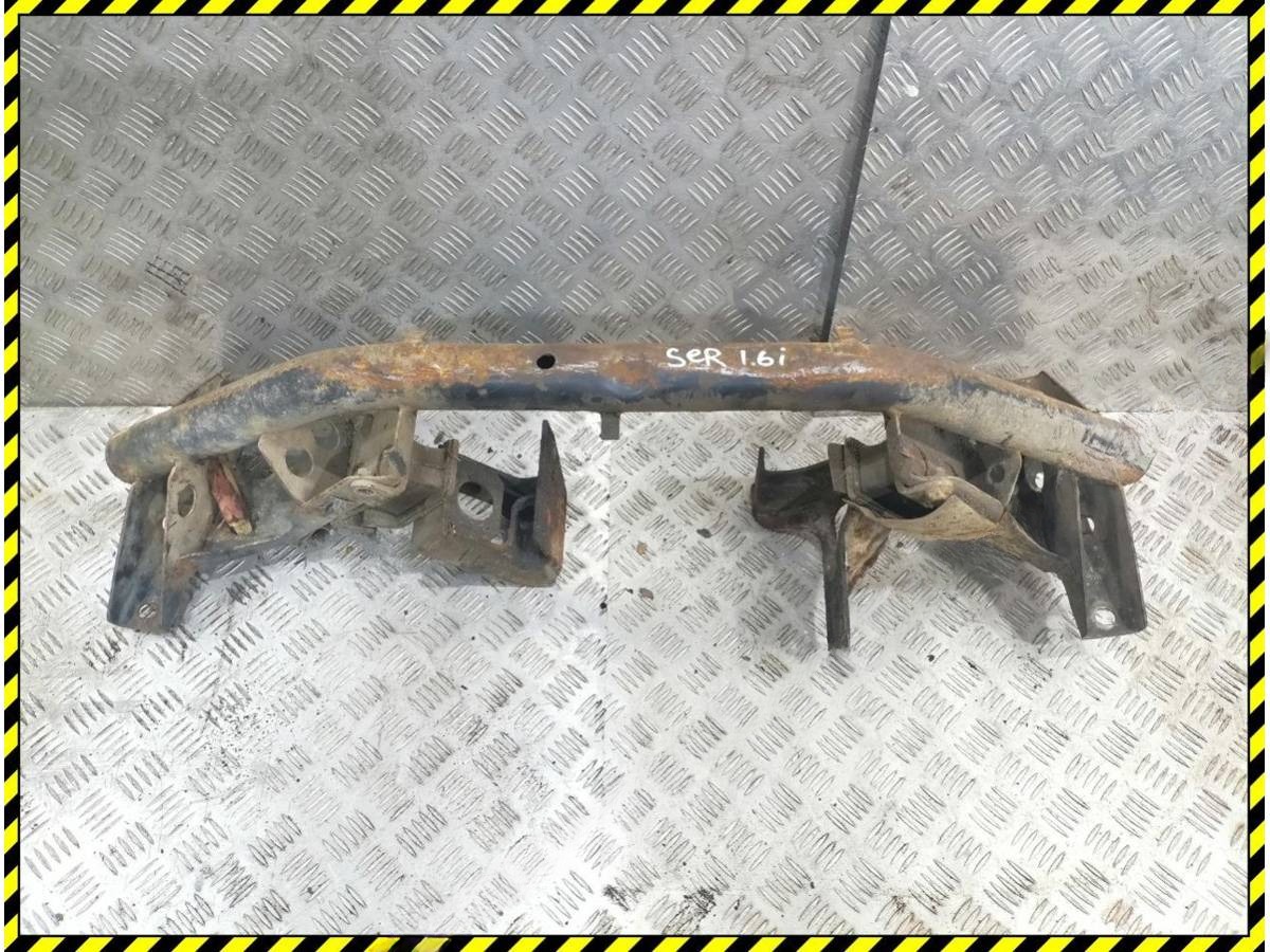 Балка подвески передняя (подрамник) Nissan Serena c23, 1994 г., арт. 87174324