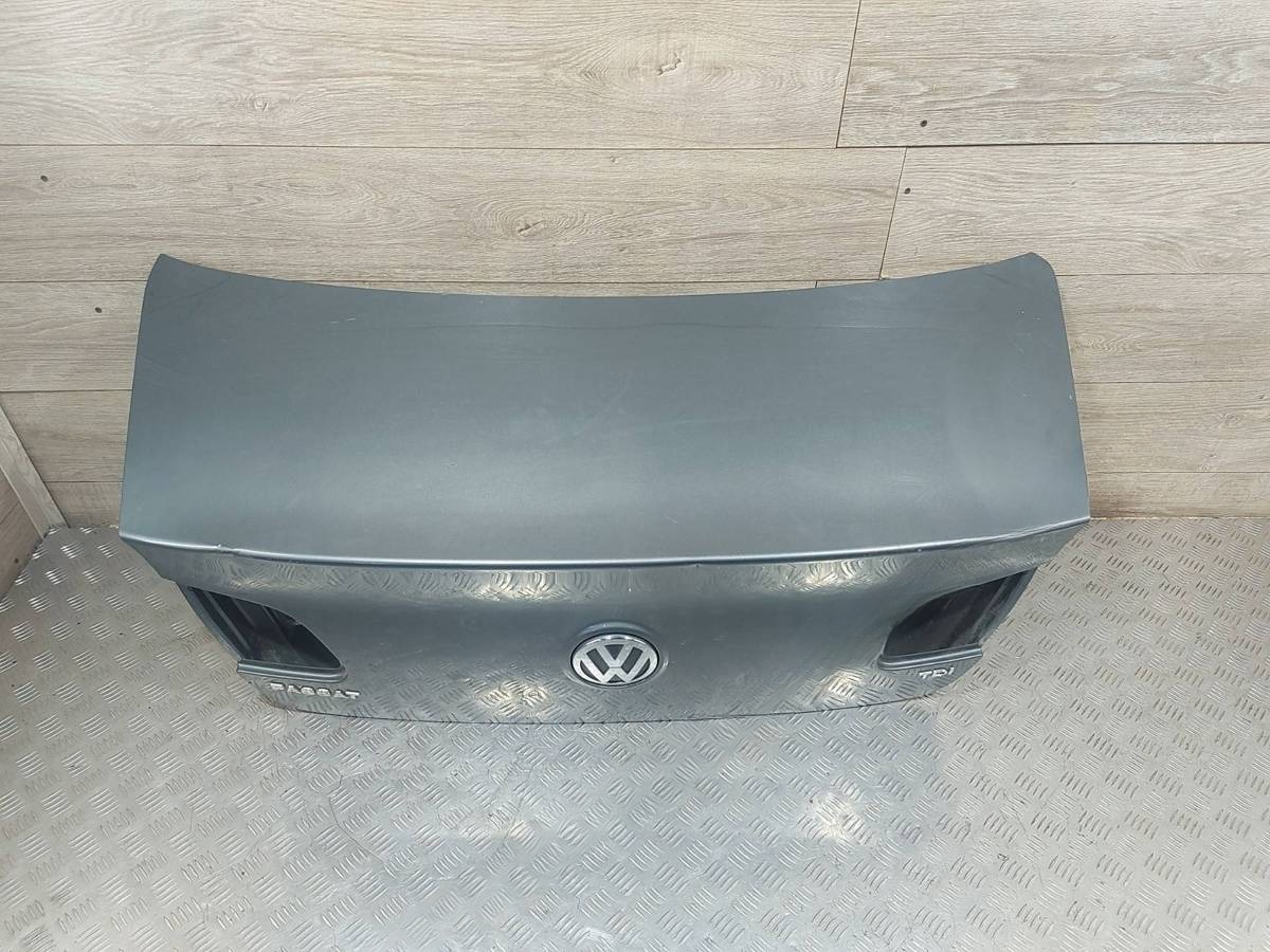 Крышка багажника дверь 3-5 Volkswagen Passat