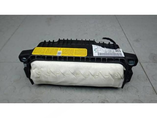 Подушка SRS пассажира Volkswagen Touareg, 2011 г