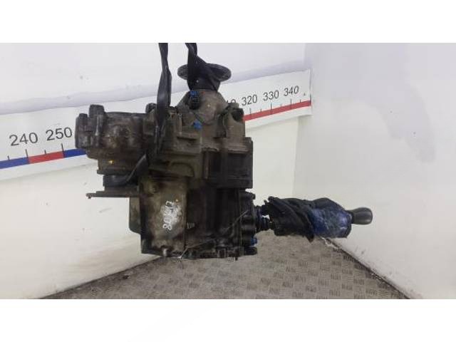 Раздаточная коробка Ford Ranger, 2006 г., OEM ZL00A, арт. 8OK17DV01