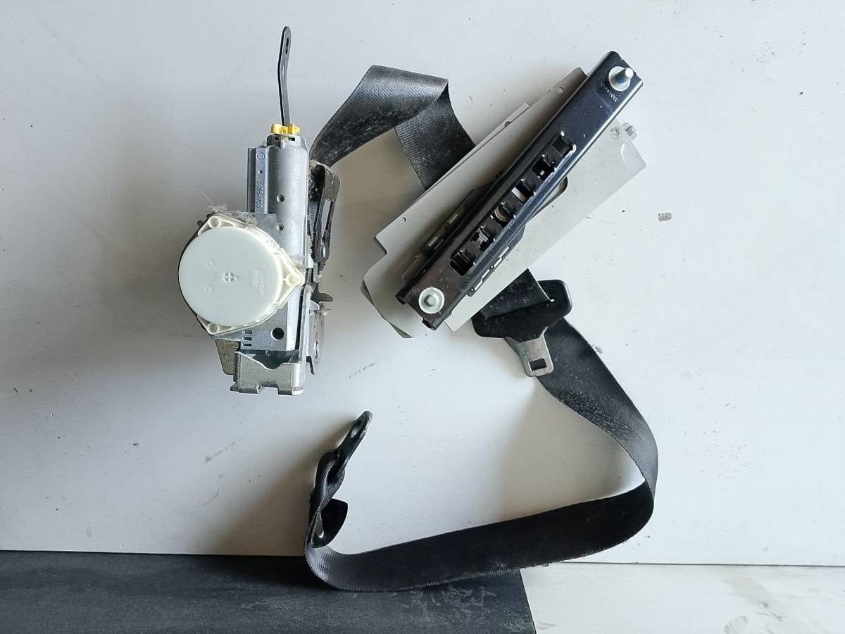 Ремень SRS передн. лев. Ford Fiesta, 2009 г
