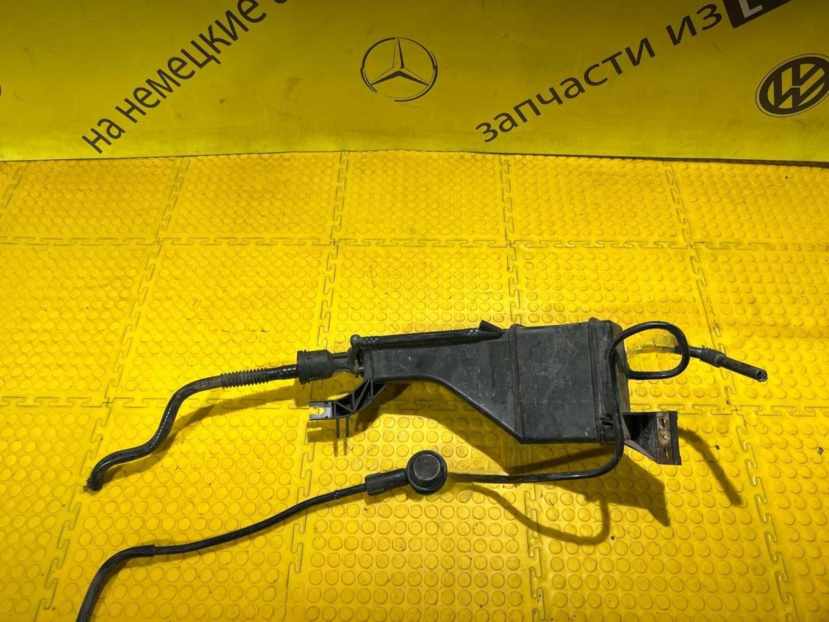 Адсорбер Audi A4, 2000 г