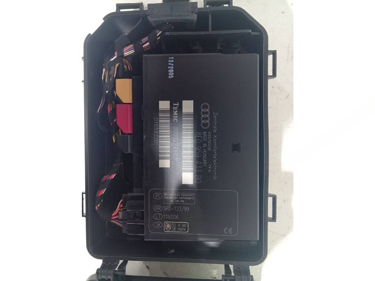Блок комфорта Audi A4 B7, 2005 г., OEM 8EO959433BQ, арт. 93826448