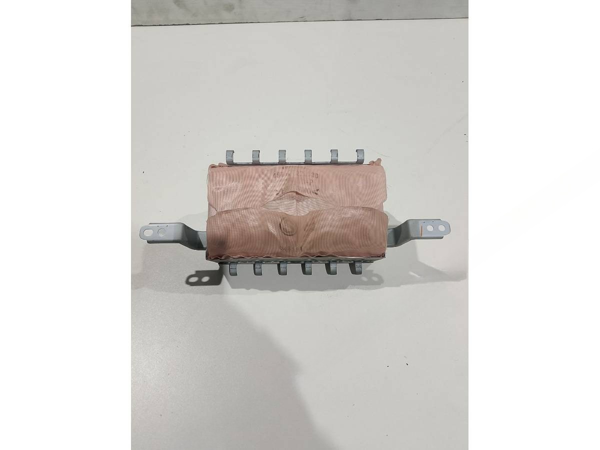 Подушка безопасности пассажира Mazda, 2010 г